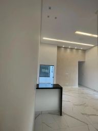 https://img.olx.com.br/thumbs256x256/98/983539759228882.jpg