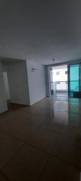 https://img.olx.com.br/thumbs256x256/98/983562764202153.jpg
