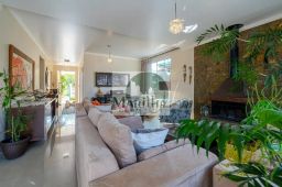 https://img.olx.com.br/thumbs256x256/98/983575149458756.jpg