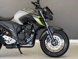 https://img.olx.com.br/thumbs256x256/98/984518516588740.jpg
