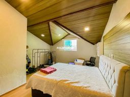 https://img.olx.com.br/thumbs256x256/98/984561283532196.jpg