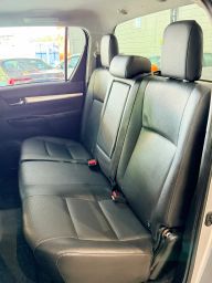https://img.olx.com.br/thumbs256x256/98/984684076244910.jpg