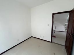 https://img.olx.com.br/thumbs256x256/98/985358587258200.jpg