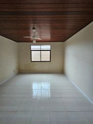 https://img.olx.com.br/thumbs256x256/98/986515162926635.jpg