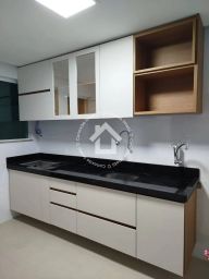 https://img.olx.com.br/thumbs256x256/98/987568287046439.jpg