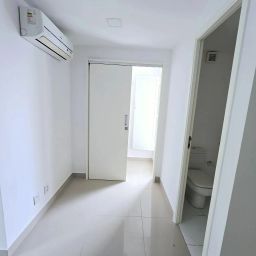 https://img.olx.com.br/thumbs256x256/98/988535648228988.jpg