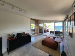https://img.olx.com.br/thumbs256x256/98/988570167102916.jpg