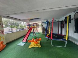 https://img.olx.com.br/thumbs256x256/98/988576525484076.jpg