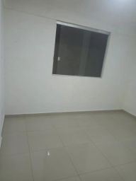 https://img.olx.com.br/thumbs256x256/98/989585405021702.jpg
