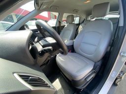 https://img.olx.com.br/thumbs256x256/98/989588647532959.jpg