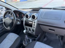 https://img.olx.com.br/thumbs256x256/98/989638091048689.jpg