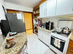 https://img.olx.com.br/thumbs256x256/99/990405832552612.jpg