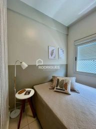 https://img.olx.com.br/thumbs256x256/99/990505168575806.jpg