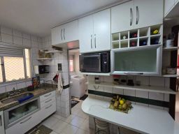 https://img.olx.com.br/thumbs256x256/99/990572168077981.jpg