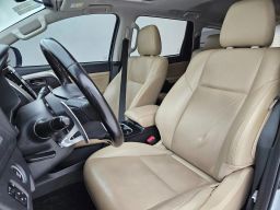 https://img.olx.com.br/thumbs256x256/99/990698796657306.jpg