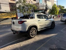 https://img.olx.com.br/thumbs256x256/99/991614531569174.jpg