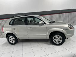 https://img.olx.com.br/thumbs256x256/99/991688435296388.jpg