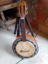 Título do anúncio: Estou vendendo este banjo