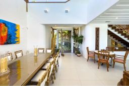 https://img.olx.com.br/thumbs256x256/99/992512284551871.jpg