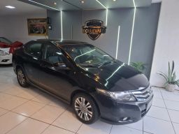 https://img.olx.com.br/thumbs256x256/99/992558760320506.jpg