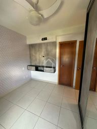 https://img.olx.com.br/thumbs256x256/99/992570402717592.jpg