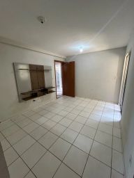 https://img.olx.com.br/thumbs256x256/99/992609691202421.jpg