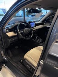 https://img.olx.com.br/thumbs256x256/99/992692900962301.jpg