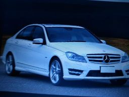 https://img.olx.com.br/thumbs256x256/99/992817014652123.jpg