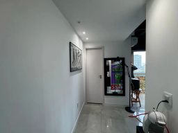 https://img.olx.com.br/thumbs256x256/99/993501631493688.jpg