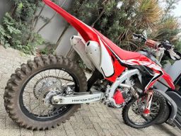 https://img.olx.com.br/thumbs256x256/99/993550768715280.jpg