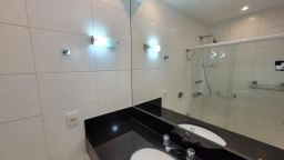 https://img.olx.com.br/thumbs256x256/99/993571646021744.jpg