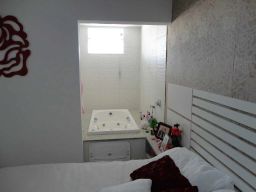 https://img.olx.com.br/thumbs256x256/99/993674566828494.jpg