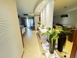 https://img.olx.com.br/thumbs256x256/99/995436712268296.jpg