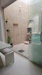 https://img.olx.com.br/thumbs256x256/99/995508396562810.jpg
