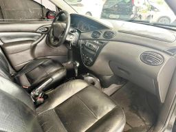 https://img.olx.com.br/thumbs256x256/99/995525603310647.jpg
