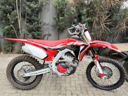 https://img.olx.com.br/thumbs256x256/99/995528408961769.jpg