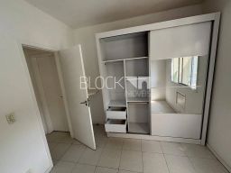 https://img.olx.com.br/thumbs256x256/99/996571287148484.jpg