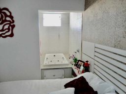 https://img.olx.com.br/thumbs256x256/99/996677565849377.jpg