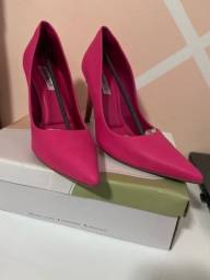 Título do anúncio: Sapato rosa bebece 