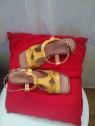 https://img.olx.com.br/thumbs256x256/99/998552288894206.jpg