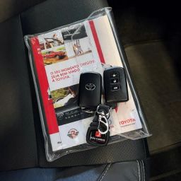 https://img.olx.com.br/thumbs256x256/99/998564882875120.jpg