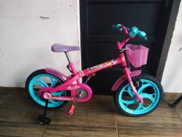 Título do anúncio: Bicicleta Caloi Barbie aro 16 com cestinha rosa