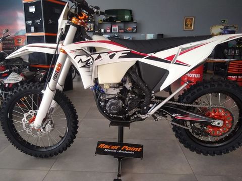 Motos MXF 300 no Brasil