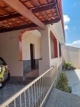 Carlos Prates , Excelente Casa, 03 Dts, suite, 08 vagas, Terreno 300 m²!!