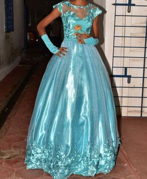 Vestido de 15 anos( 2 em 1)