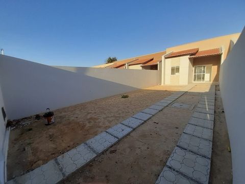 Bela casa a venda com 3 quartos e 3 vagas de garagem 