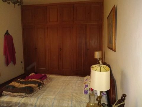 Vendo casa no Cremerie com 6 quartos