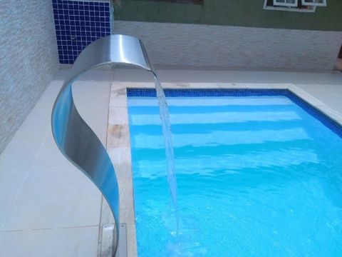 Linda Casa com Piscina - Temporada  - Itaipuaçu