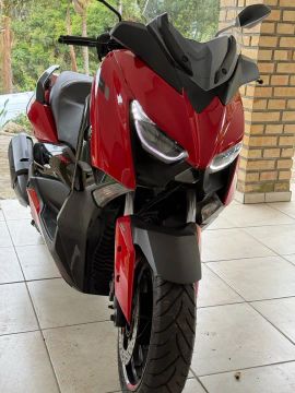 Yamaha XMAX 250cc 2024 - Moto impecável