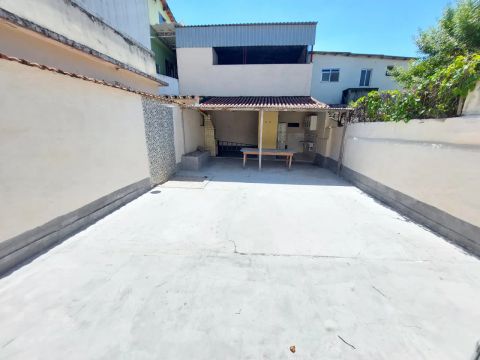 Piedade - casa 4 quartos e quintal  65 m² com churrasqueira